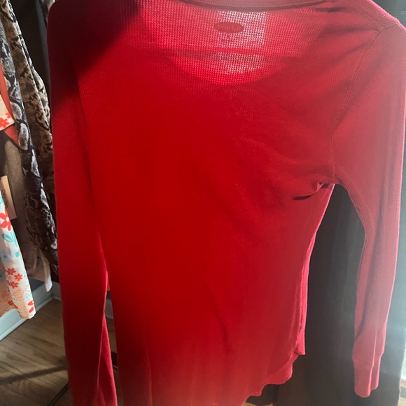 Red Top - Picture 2 of 2